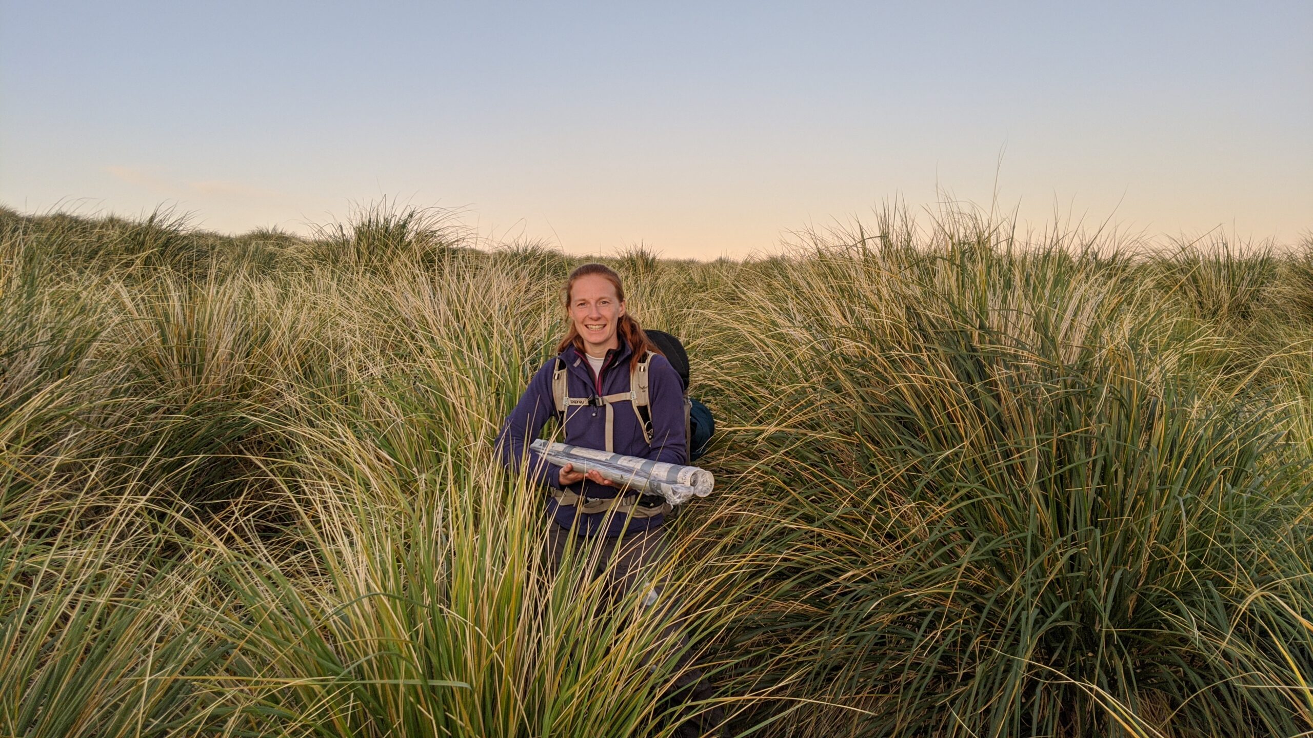Dr Zoë Thomas receives Gill Memorial Award from Royal Geographical Society